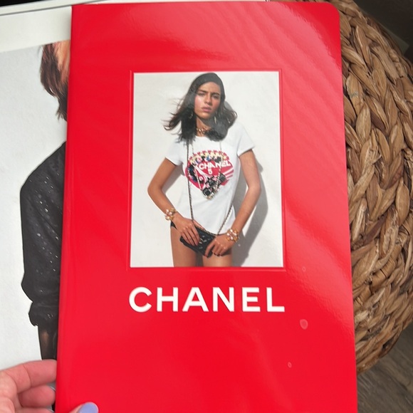 Original designer look books - Picture 9 of 11